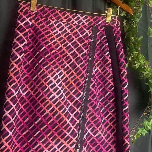 Worthington Pink Pencil Skirt​ - Picture 2 of 6